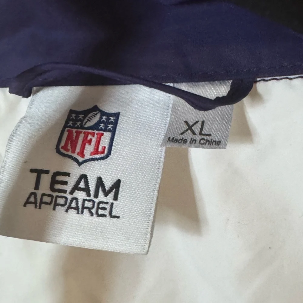 Baltimore Ravens Windbreaker - Picture 4 of 4